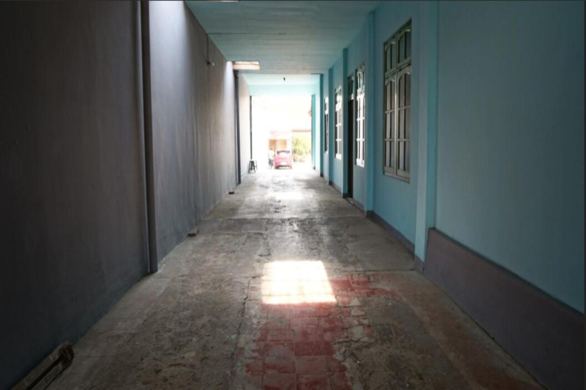 Spot On 93611 Kost Pak Suyatno Syariah 2 Hotell Ponorogo Exteriör bild