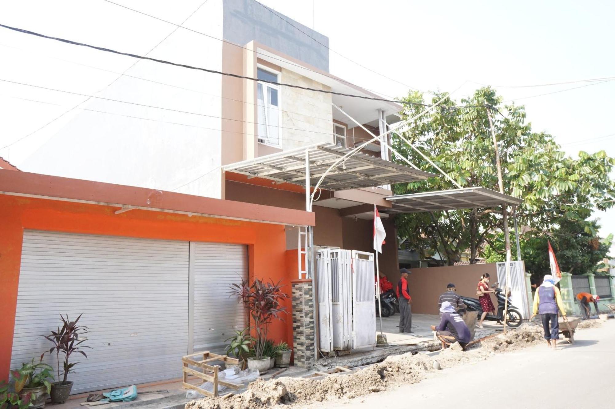 Spot On 93611 Kost Pak Suyatno Syariah 2 Hotell Ponorogo Exteriör bild